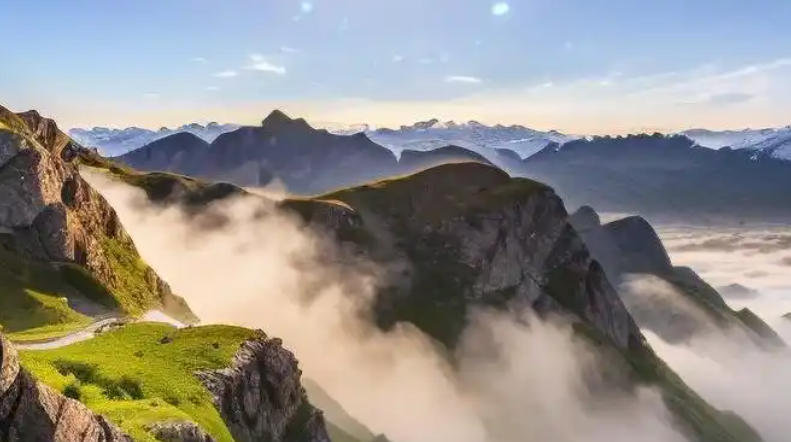 北京创意翻有限公司轮播图2